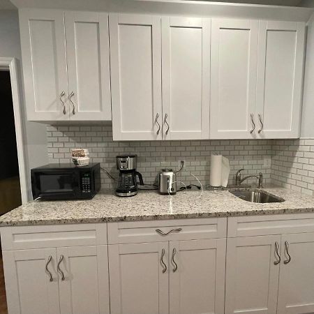 Twelve Oaks Modern Independent Apartment Tampa Zewnętrze zdjęcie